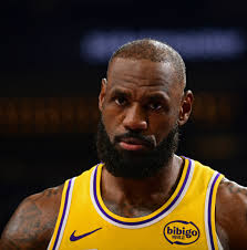 Lakers: Third quarters are once again handicapping the Lakers this year