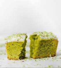 Nicolas Paciello Pour Le Coup C Est Un Cake Qui Dechire Le Moelleux D Un Cake Avec La Puissance De La Pistach Organic Wine Pastry Desserts Food
