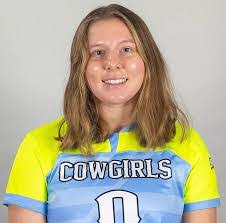 Kelly Hines's Instagram, Twitter & Facebook