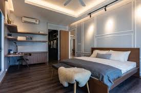 Interior pada rumah ini memiliki ruang keluarga yang bisa digunakan untuk ruang tamu sekaligus, dengan dua kamar tidur rumah ini sangat cukup apalagi pemilik menggunakan material genteng flat beton yang tidak di ragukan lagi kekuatannya. 13 Projek Renovate Rumah Bawah Rm55 000 Di Malaysia Recommend My