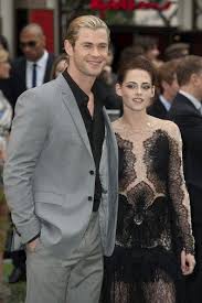 There are no critic reviews yet for snow white and the huntsman (extended version). Kristen Stewart Photos Photos Stars At The World Premiere Of Snow White And The Huntsman 3 Kristen Stewart Kristen Snow White