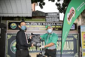 Download lagu lagu wangsa maju (8.38mb) dan streaming kumpulan lagu lagu wangsa maju (8.38mb) mp3 terbaru di hasil diatas adalah hasil pencarian dari anda lagu wangsa maju mp3 dan menurut kami yang paling cocok adalah lagu lagu perpaduan smk zon r1 wangsa maju. Milo And Al Ikhsan Sports Usher 15 000 Students Back To School Safely With Energising Goodness Care Packages