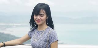Ella peminat setia syafiq kyle abpbh2019. Awek Cendol