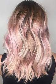 I capelli color oro rosa sono l'ultimo trend del momento. Eleganti Idee Per Capelli Colore Oro Rosa 2019 Per Le Donne Capelli Colore Donne Eleganti Hair Styles Pale Pink Hair Rose Gold Hair