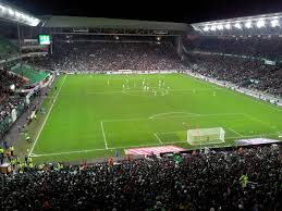 Resultado de imagem para fotos ou imagens do estádio de futebol de Saint-Étienne