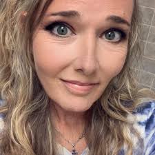 Hey all! Do you have any suggestions for a house cleaning service in  Columbia ?