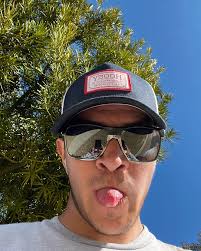 Jesse Ruelas (@_jesseruelas) • Instagram photos and videos