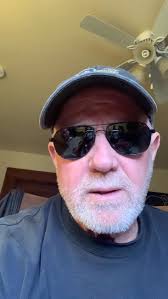 Order a personalised video from Steve Downes