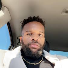 Drake Wasn't Corny When Y'all Were Out Here Hitting This Dance Like It Was  Your Job. But Nowwww All Of A Sudden His Music Doesn't Slap Anymore? Yall  Hotline Was Blinging About