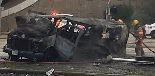 Al menos cinco personas murieron este jueves en un impresionante choque en cadena en texas, estados unidos. Texas Borracho Causa Accidente Donde Un Bebe Y Dos Adultos Mueren Atrapados En Vehiculo Que Estallo En Llamas La Opinion