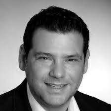 Vanessa Sperber's Instagram, Twitter & Facebook