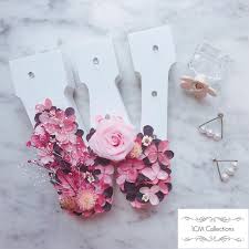 全港首創 保鮮花字母燈 可自選不同字母 這位客人訂製的保鮮花字母燈 選了本店經典的紫紅色系 以不同深淺度的粉紅色乾花點綴 配上粉紅玫瑰 帶出優雅的美感 我們的製作工藝高質專業 選用的花材豐富 種類多元化 並且我們選用最優質 in 2020