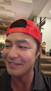 Mayor Maila Ting Que was live.