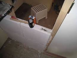 Comment Monter Une Cloison En Beton Cellulaire Siporex Avec Porte Cloison Beton Cellulaire Monter Une Cloison