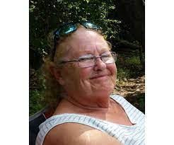 Sue Bybee's Instagram, Twitter & Facebook