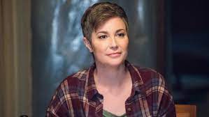 Hodges says he was immediately taken aback by kim. Supernatural Star Kim Rhodes On Saying Yes To Women Variety