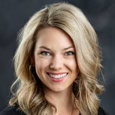 Kayla Bates's Instagram, Twitter & Facebook