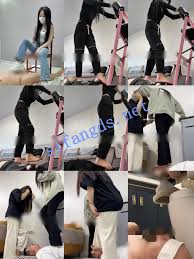 秦君临-踩射狗奴-Jock master trampled slave until cumming. - ThisVid.com