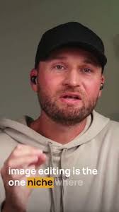 Discover How Photography Can Save the Birds with Owen Deutsch  #WildlifePhotography