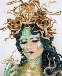 4.1 out of 5 stars 18. Ingenious Halloween Makeup Looks To Try This Spooky Season Fashionisers C Cool Halloween Makeup Medusa Costume Halloween Makeup
