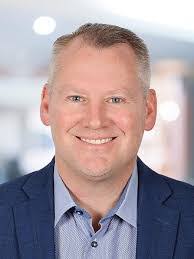 Jay Wismer's Instagram, Twitter & Facebook