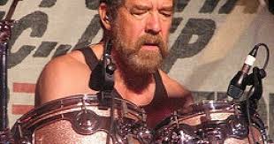 CREEDENCE CLEARWATER REVISITED: Doug "Cosmo" Clifford interviewed (2011)