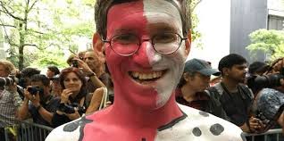 Nude models become artists' canvases