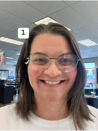 Help me choose please: 🙏🏻🙏🏻 My narc will mess with my head but I'd like  to know which glasses flatter or don't flatter. I have a full, round face  so it's always
