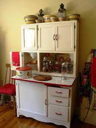 1940 S Hoosier Cabinet Saw These All Through My Childhood Every Lady Had One In Her Kitchen Hoosier Cabinets Hoosier Cabinet Cabinet