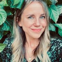 Kathryn Ayers's Instagram, Twitter & Facebook