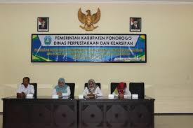 Perpustakaan online khusus smk adalah representasi dari perpustakaan sekolah kejuruan (smk) yang merupakan program dari departemen pendidikan nasional indonesia; Kegiatan Pembinaan Pengelolaan Perpustakaan Bagi Pengelola Perpustakaan Sekolah Dan Perpustakaan Desa