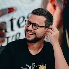 Marcos Pizzolatti (@MLPizzolatti)