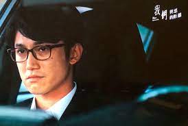 《我們與惡的距離》（the world between us）為公視、catchplay與hbo asia今年聯合推出的臺灣社會寫實劇，由一場無差別殺人事件，延伸出的幾個家庭間不同立場、不同參. é›· å³æ…·ä»æŽ€ æ‚²æ…˜èº«ä¸– è¢«äººæ–·æ‰‹è…³ç­‹ èˆ‡æƒ¡ å–„æƒ¡å¤§ç¿»è½‰ Ettodayæ˜Ÿå…‰é›² Ettodayæ–°èžé›²