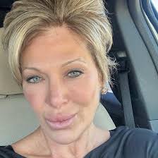 Can you identify anyone from Wallace Elementary School 1970?