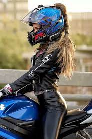 Hot Biker Girl On Her Super Cool Suzuki Gsxr 600 Motorcycle Biker Girl Biker Girl Outfits Motorcycle Women