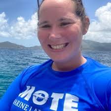 Deanna Soper's Instagram, Twitter & Facebook