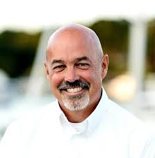 The Thawing Man: Amazon.co.uk: Chowen, Derek A: 9780999390146: Books