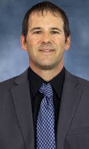 Ira Wenzel's Instagram, Twitter & Facebook