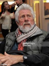 Andy Moses's Instagram, Twitter & Facebook