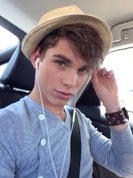 Brandon Rife's Instagram, Twitter & Facebook