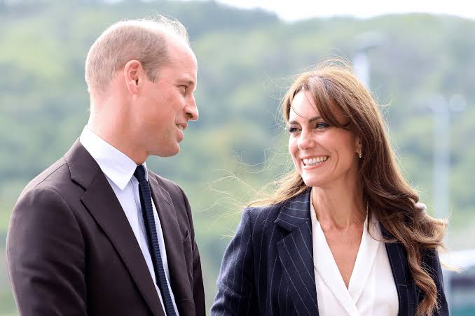 Prince William and Kate Middleton Blooper Moments Go Viral - Newsweek