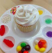 Cupcake party cups, cupcake birthday party cups, sweet treats party cups, cupcake party favors, baking party cups, baking favors, sweet shop. Use Dollar Store Paint Trays As Cupcake Decorating Plates Wedding With Kids Birthday Parties Kids Table Wedding