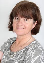 Sally Lynch's Instagram, Twitter & Facebook