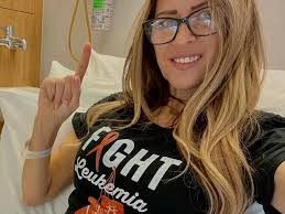 Hayley Shaw's Instagram, Twitter & Facebook