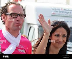 Fabienne Carat (plus Belle la vie) et Fred petit ami arrivent à la  projection de 'Margin Call' lors du 4ème Festival International du film  Thriller de Beaune, le 31 mars 2012. Photo