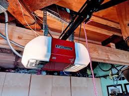 This is just the right article for you. How To Get Out Of Your Garage When The Power Is Out Gr8 Garage Doors
