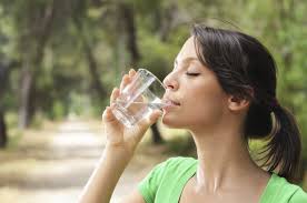 Is it ok to drink more than 2 litres of water a day? - Quora