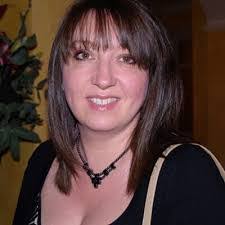 Tracey Whitehead's Instagram, Twitter & Facebook