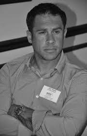 Dustin Singstock's Instagram, Twitter & Facebook