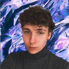 Daniel Timmins's Instagram, Twitter & Facebook